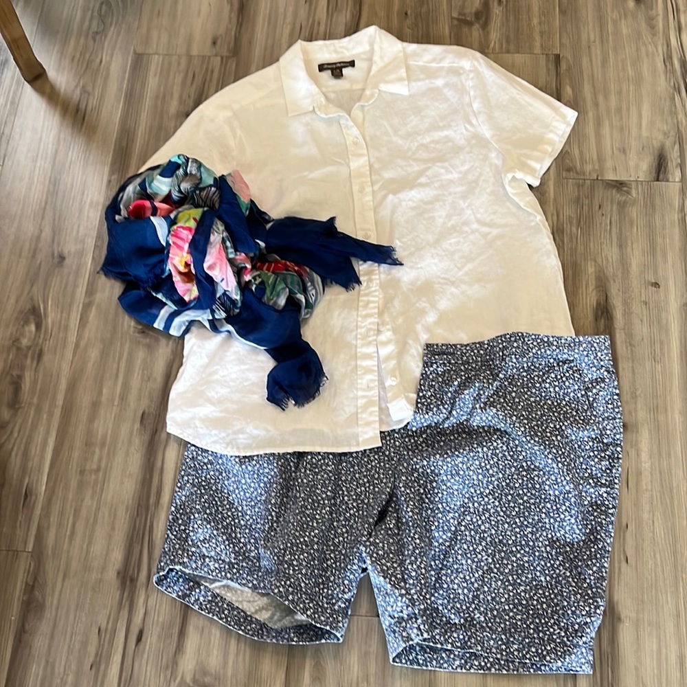 Old Navy shorts 7” 🌺